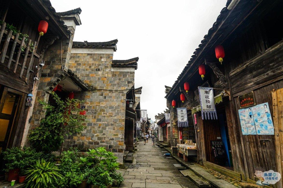 跳跃的木偶